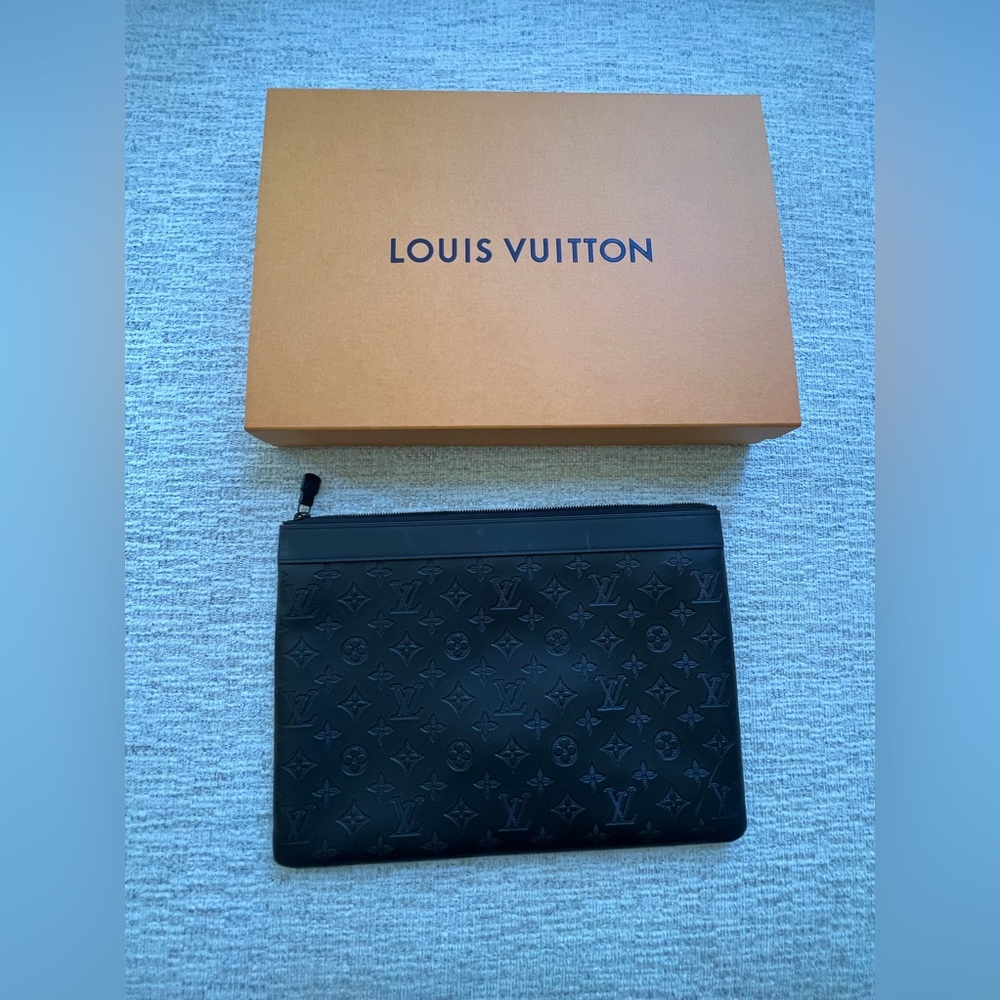 Louis Vuitton DISCOVERY POCHETTE Product ID : M62903 Monogram Shadow Black